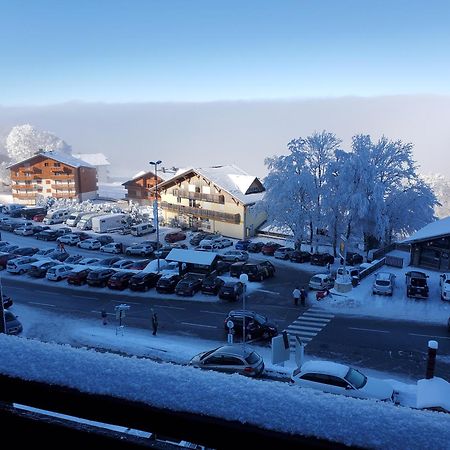 SUPERBE APPARTEMENT T2 3 ETOILES 40m2 PIED DES PISTES VUE SUR LE LAC Thollon-les-Memises Exterior foto